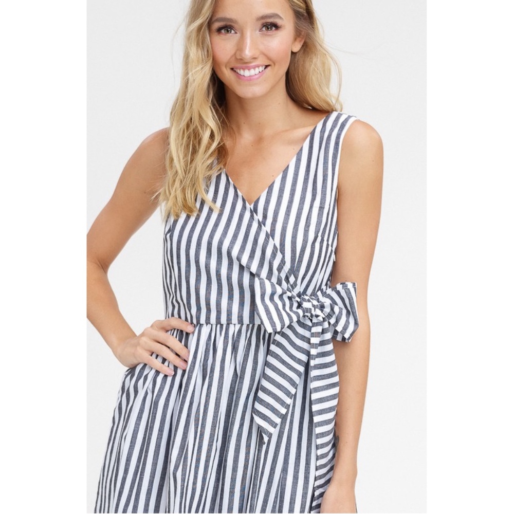 NWT ♡ Striped Wrap Dress with Bow, ON SALE! - Picture 6 of 8